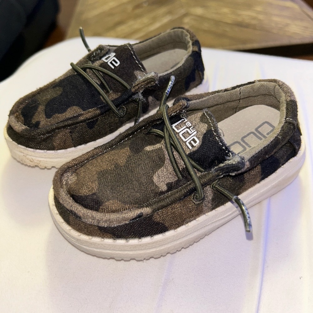 Toddler boys “hey dude” shoes - Picture 1 of 4